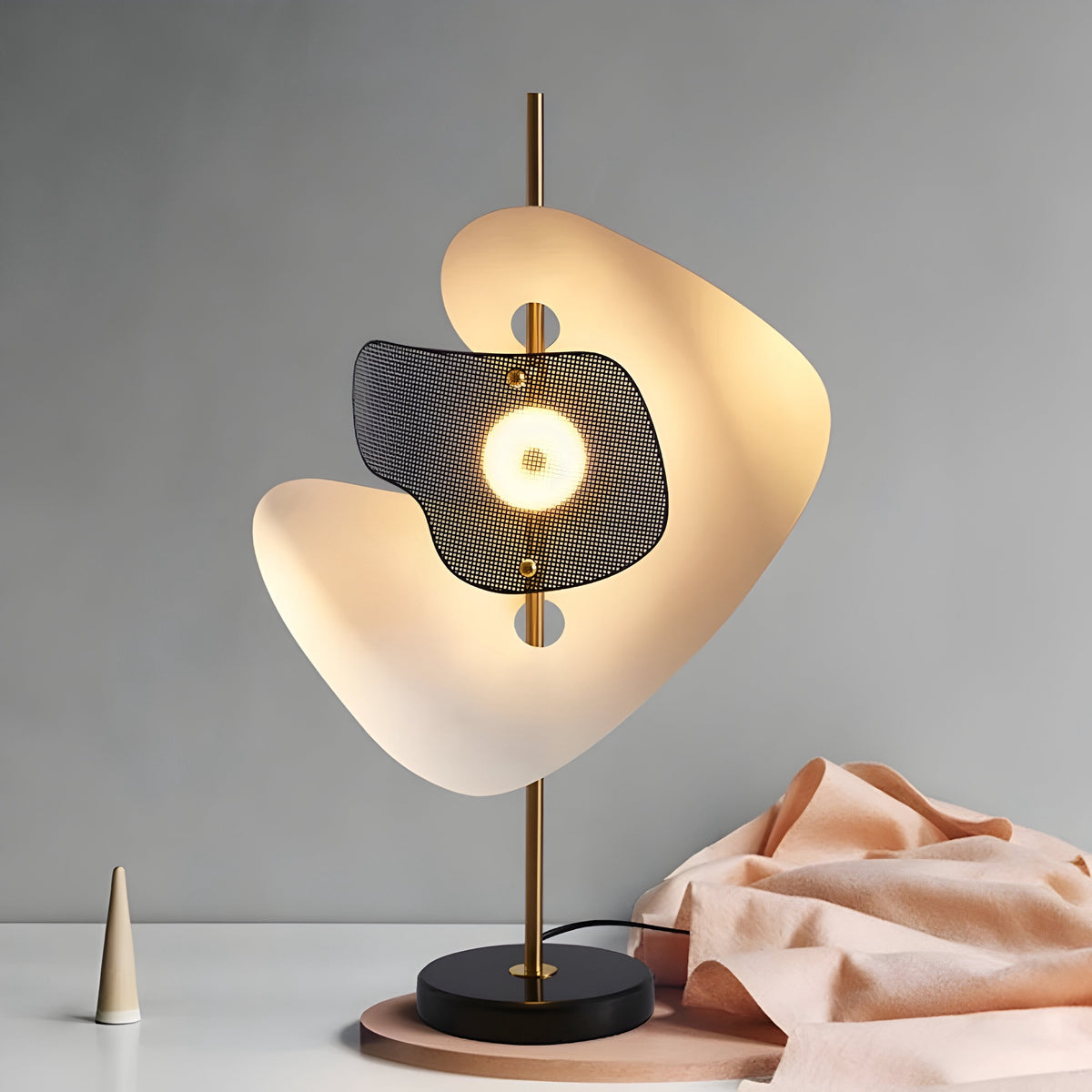 Lampe de table design Moderne Arto - BUYnBLUE