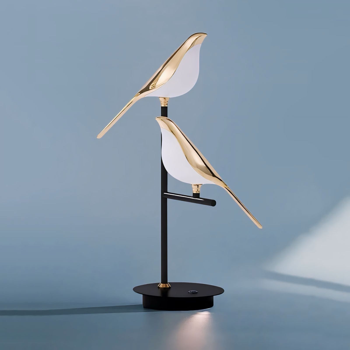 Moderne Tischleuchte Volare - BUYnBLUE