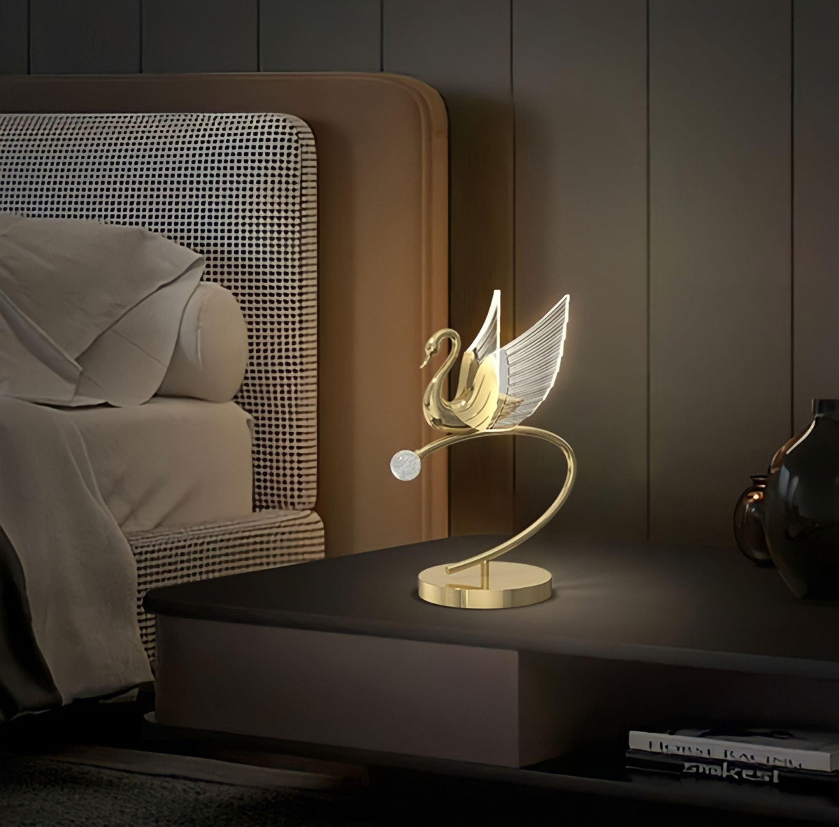 Tischlampe LED in Schwanform - BUYnBLUE