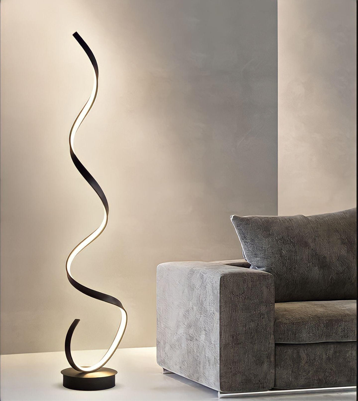 Stehlampe im Spiral Design - BUYnBLUE