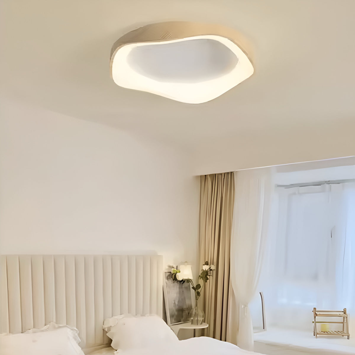 Lampada da soffitto in pizzo di legno
